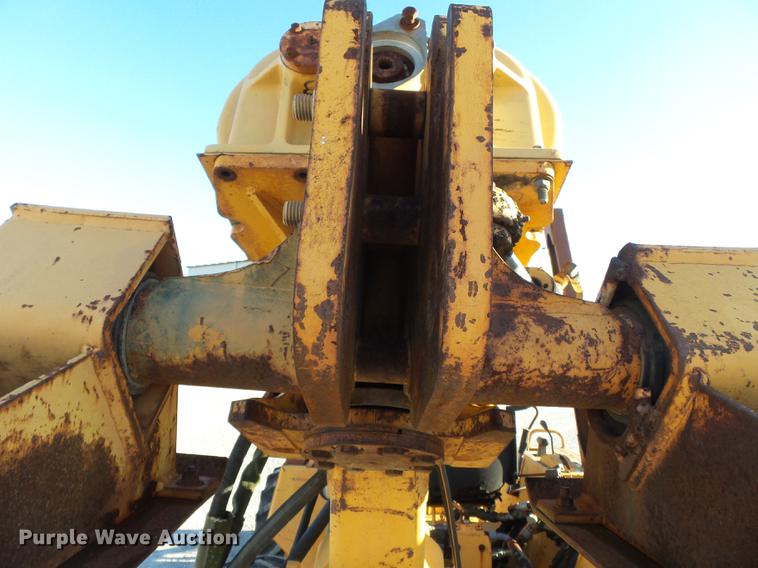 image for item DA2457 1994 Case 660 trencher