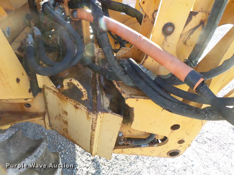 image for item DA2457 1994 Case 660 trencher