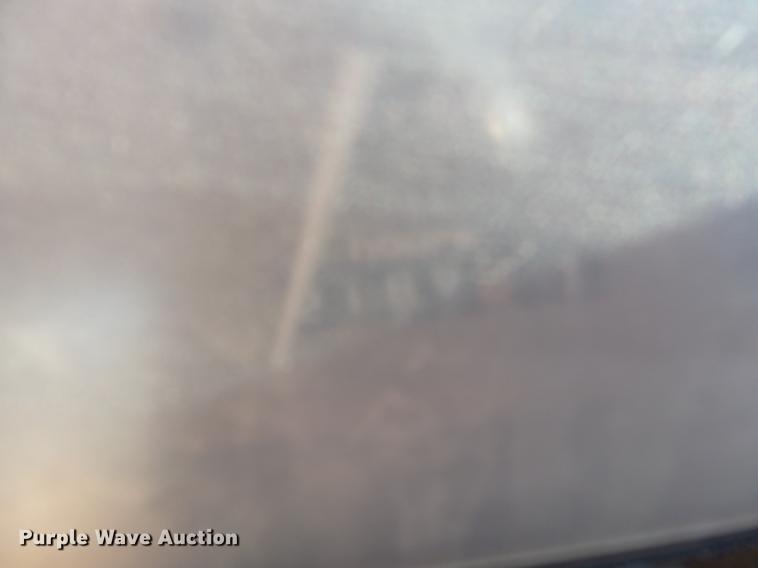 image for item DA2457 1994 Case 660 trencher