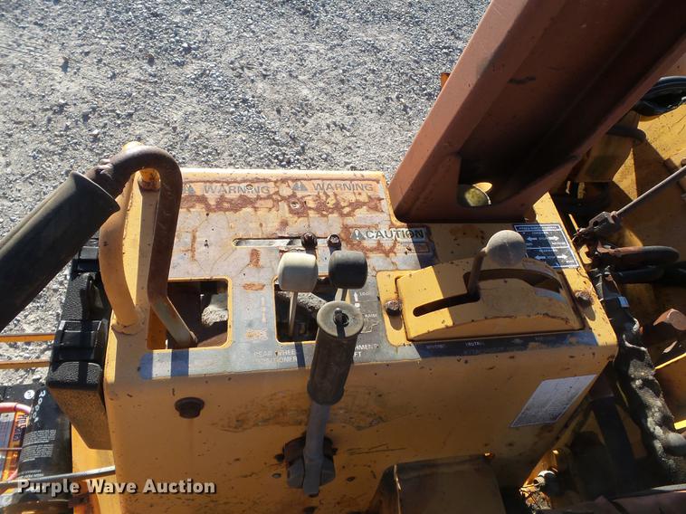 image for item DA2457 1994 Case 660 trencher