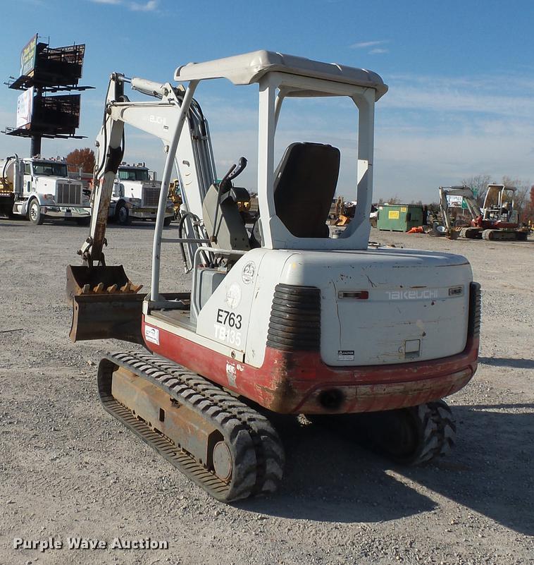 image for item DA2458 2004 Takeuchi TB135 compact excavator