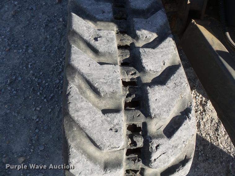 image for item DA2458 2004 Takeuchi TB135 compact excavator