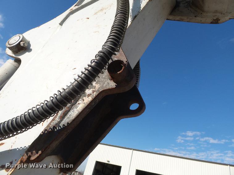 image for item DA2458 2004 Takeuchi TB135 compact excavator