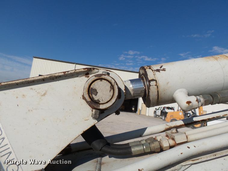 image for item DA2458 2004 Takeuchi TB135 compact excavator