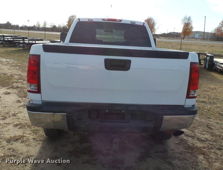 image for item DA2465 2010 GMC Sierra 2500HD Ext. Cab pickup truck