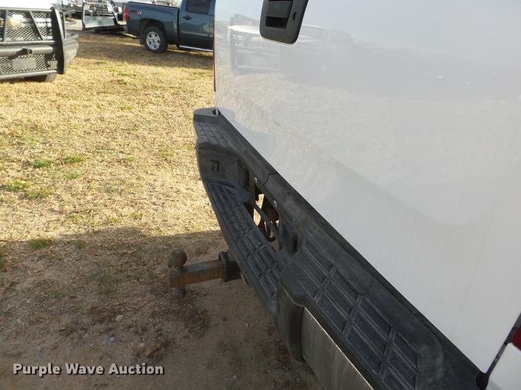 image for item DA2465 2010 GMC Sierra 2500HD Ext. Cab pickup truck