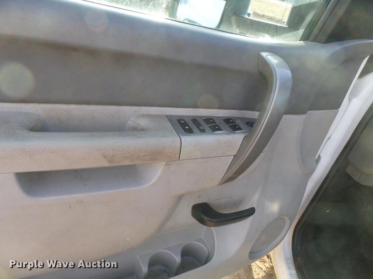 image for item DA2465 2010 GMC Sierra 2500HD Ext. Cab pickup truck