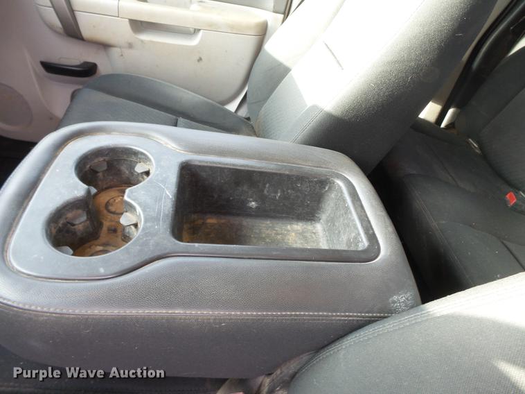 image for item DA2465 2010 GMC Sierra 2500HD Ext. Cab pickup truck