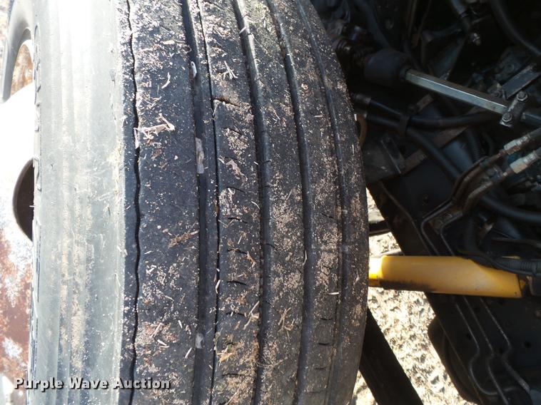 image for item DA2467 1987 International S1900 flatbed truck