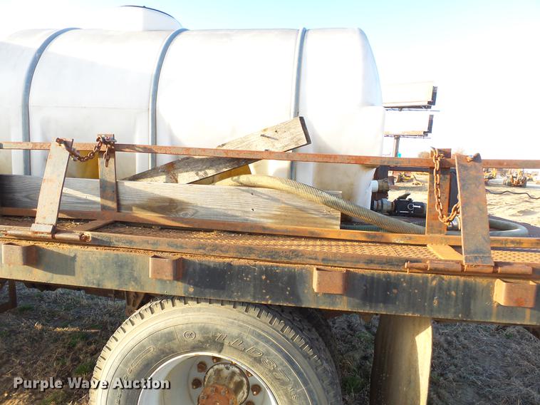 image for item DA2467 1987 International S1900 flatbed truck