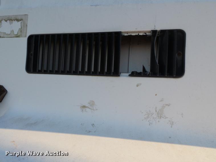 image for item DA2468 1990 Mack CH612 vacuum truck