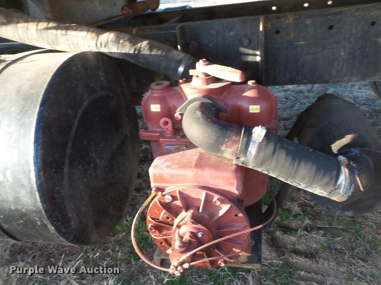 image for item DA2468 1990 Mack CH612 vacuum truck