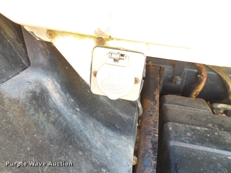 image for item DA2468 1990 Mack CH612 vacuum truck