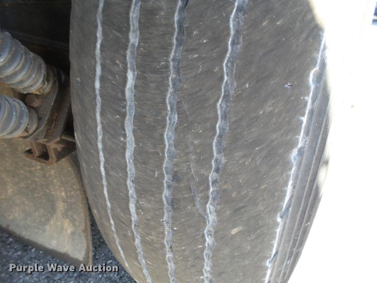 image for item DA2469 1995 Johnston V3000SP sweeper