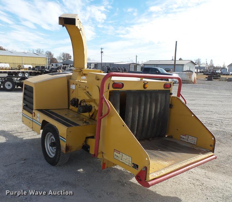 image for item DA2470 2005 Vermeer BC1000XL wood chipper