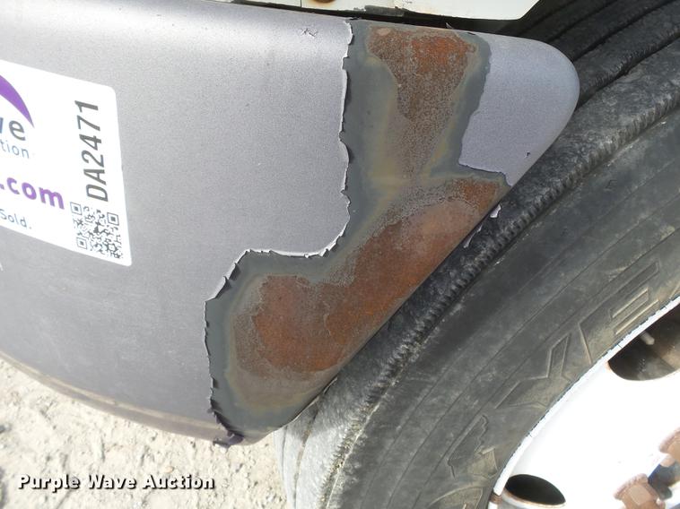 image for item DA2471 2006 International 4200 dump truck