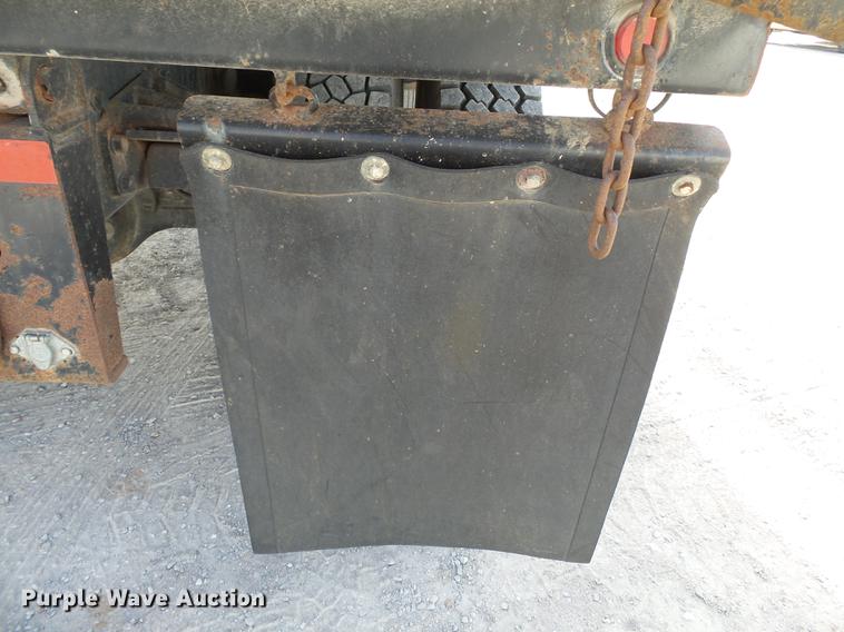 image for item DA2471 2006 International 4200 dump truck