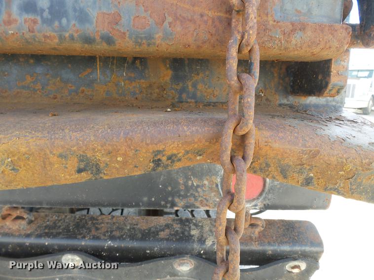 image for item DA2471 2006 International 4200 dump truck