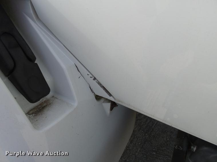 image for item DA2471 2006 International 4200 dump truck