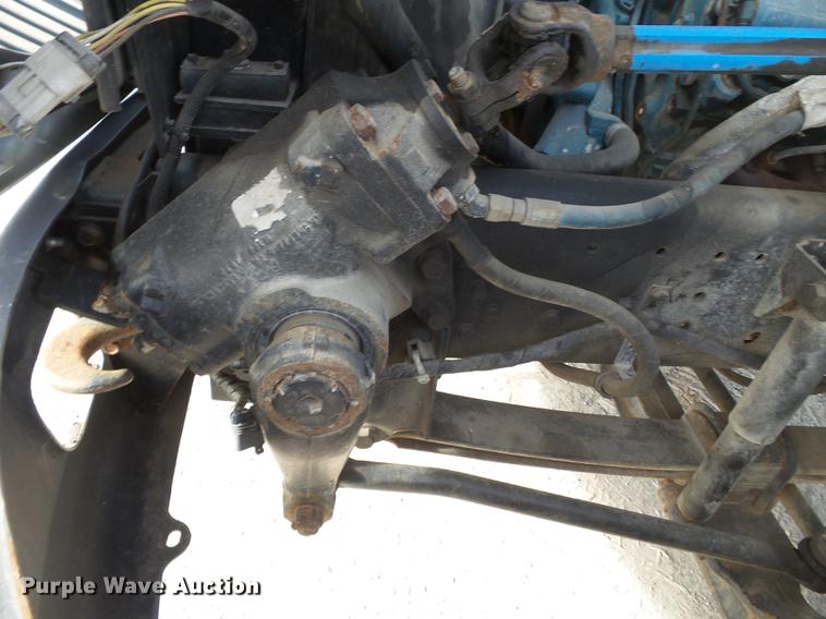 image for item DA2471 2006 International 4200 dump truck