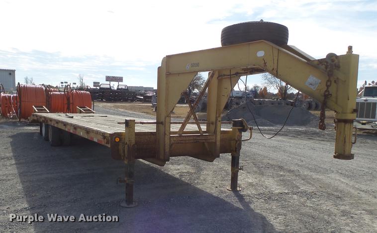 image for item DA2472 2006 Belshe equipment trailer