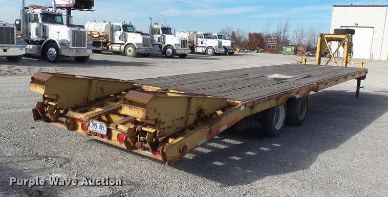 image for item DA2472 2006 Belshe equipment trailer