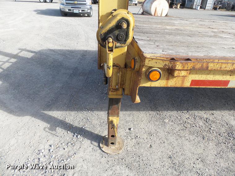 image for item DA2472 2006 Belshe equipment trailer