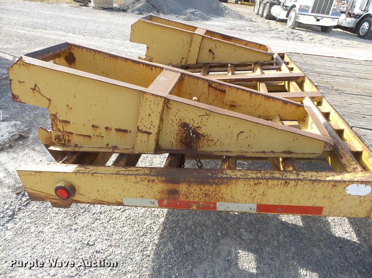 image for item DA2472 2006 Belshe equipment trailer