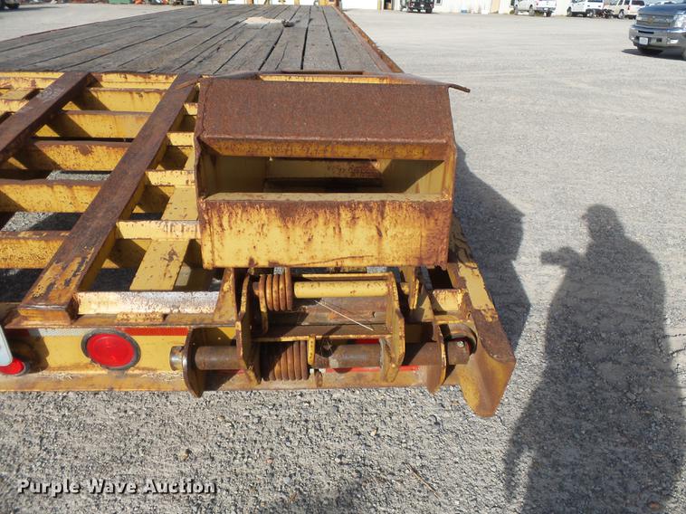 image for item DA2472 2006 Belshe equipment trailer