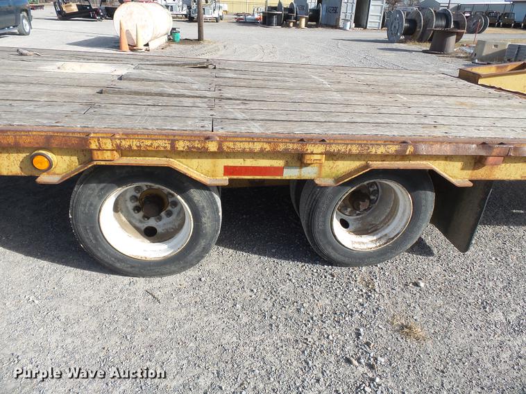 image for item DA2472 2006 Belshe equipment trailer