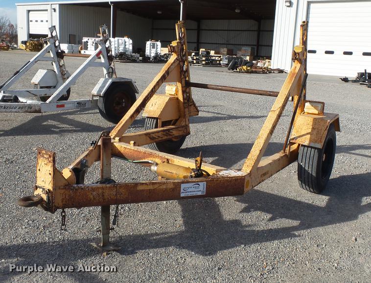 image for item DA2473 1999 Wheeler Slabach reel trailer