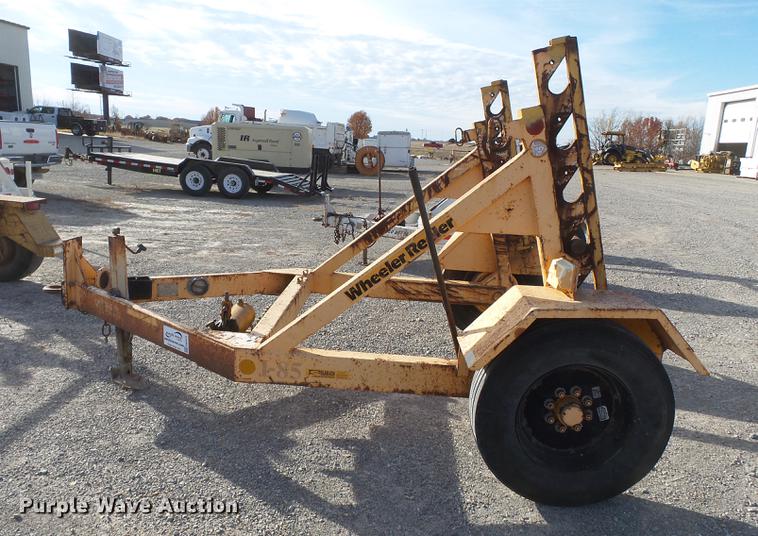 image for item DA2473 1999 Wheeler Slabach reel trailer