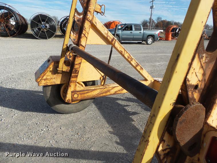 image for item DA2473 1999 Wheeler Slabach reel trailer