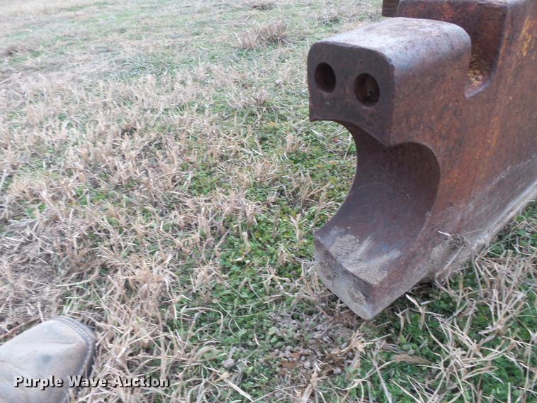 image for item DA2476 Komatsu 135 SU single tilt dozer blade