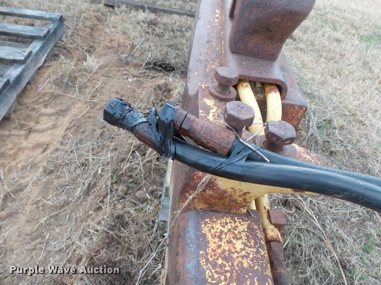 image for item DA2480 Komatsu 135 SU single tilt dozer blade