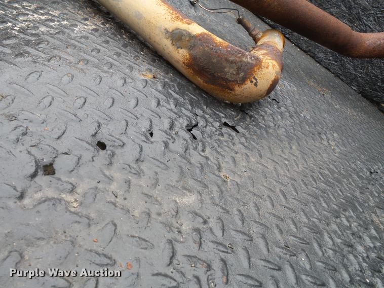 image for item DA2495 1990 Chevrolet Kodiak dump truck