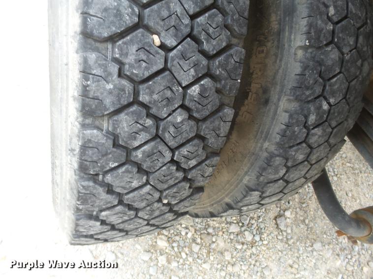 image for item DA2495 1990 Chevrolet Kodiak dump truck