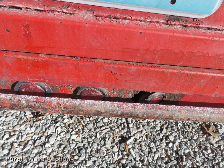 image for item DA2497 2000 Liberty end dump trailer