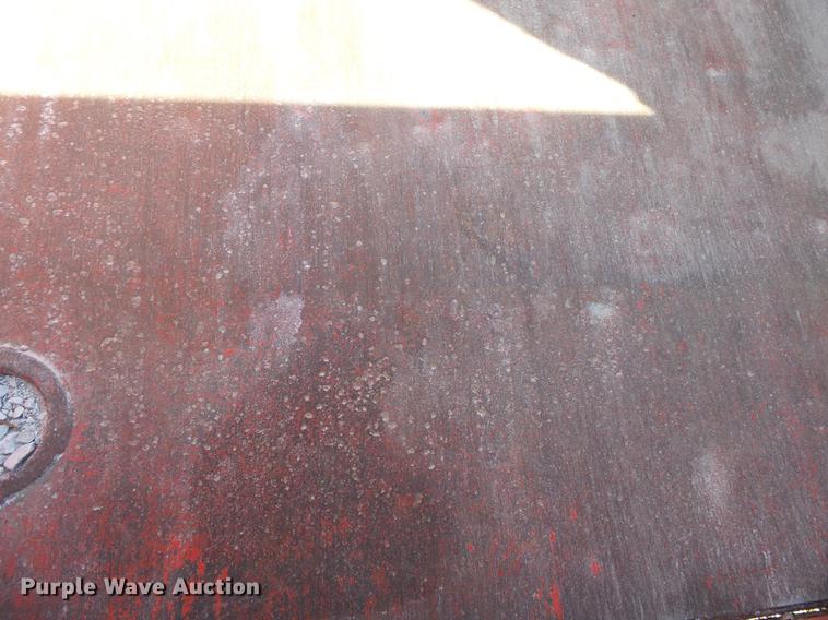 image for item DA2497 2000 Liberty end dump trailer