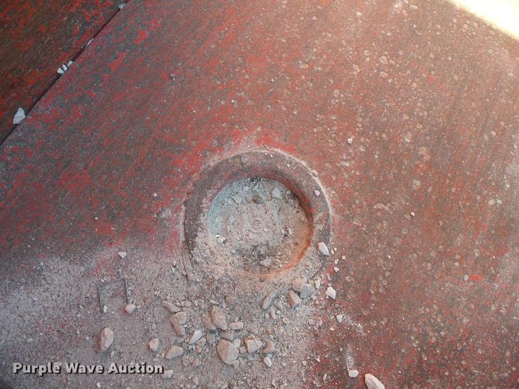 image for item DA2497 2000 Liberty end dump trailer