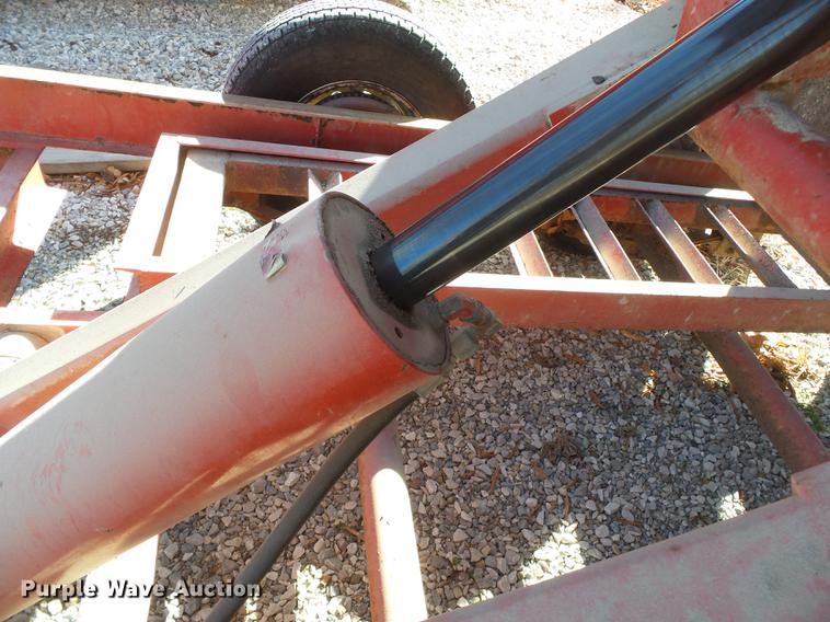 image for item DA2497 2000 Liberty end dump trailer