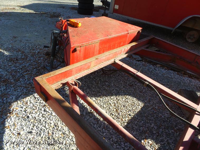 image for item DA2497 2000 Liberty end dump trailer