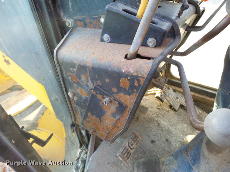 image for item DA3565 1976 John Deere 670 motor grader