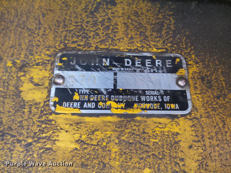image for item DA3565 1976 John Deere 670 motor grader