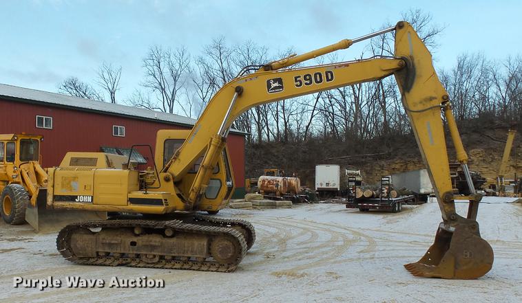 image for item DA3566 1997 John Deere 590D excavator
