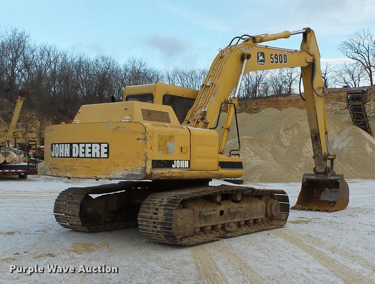 image for item DA3566 1997 John Deere 590D excavator