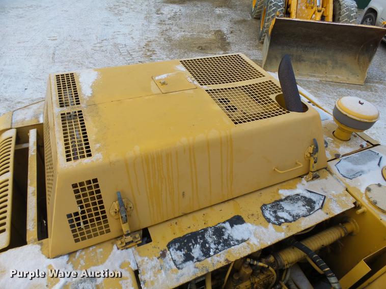 image for item DA3566 1997 John Deere 590D excavator