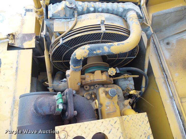 image for item DA3566 1997 John Deere 590D excavator