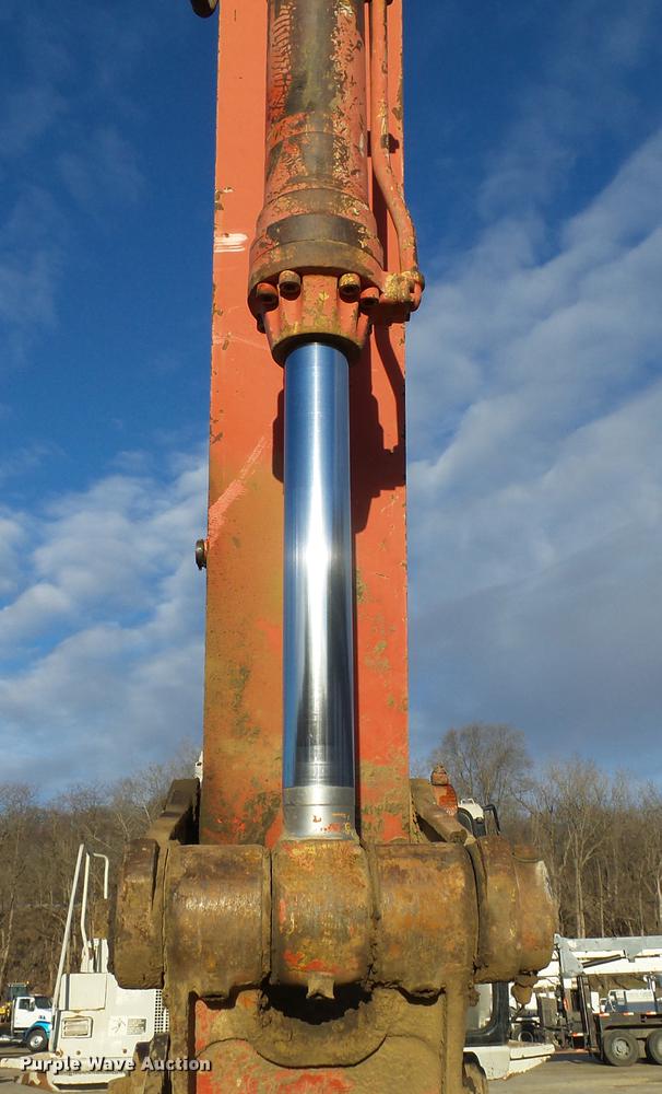 image for item DA3568 1999 Link Belt LS-5800 excavator