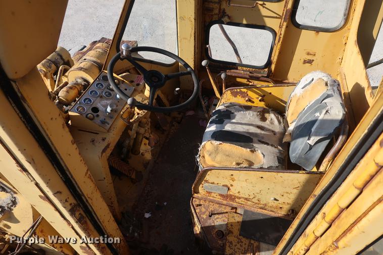 image for item DA6562 Caterpillar 988 wheel loader
